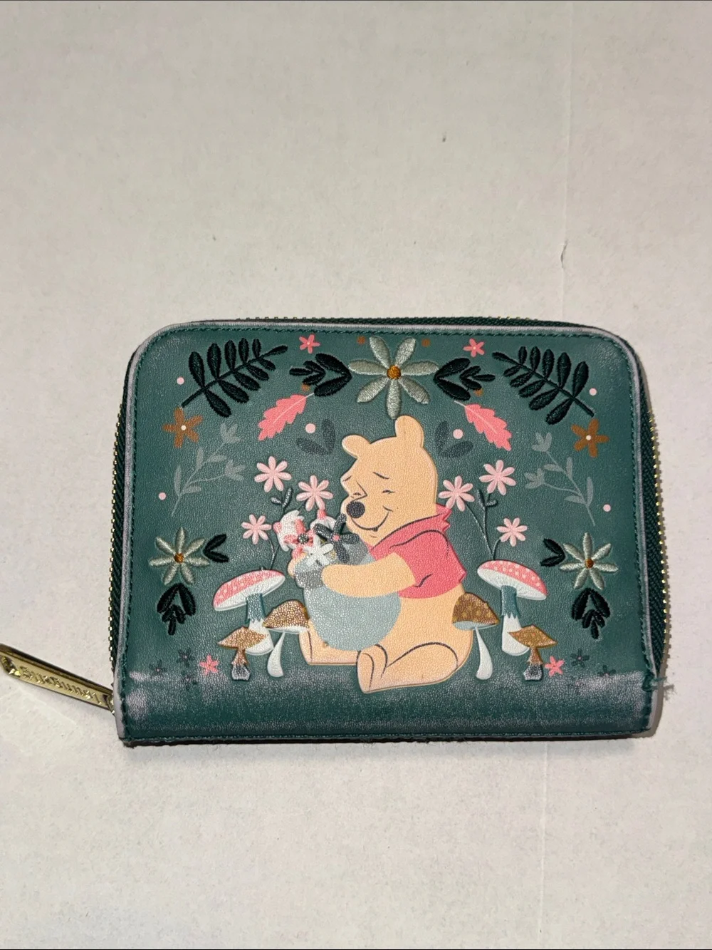 Loungefly Green Tigger & Piglet Compact Zip Card Holder